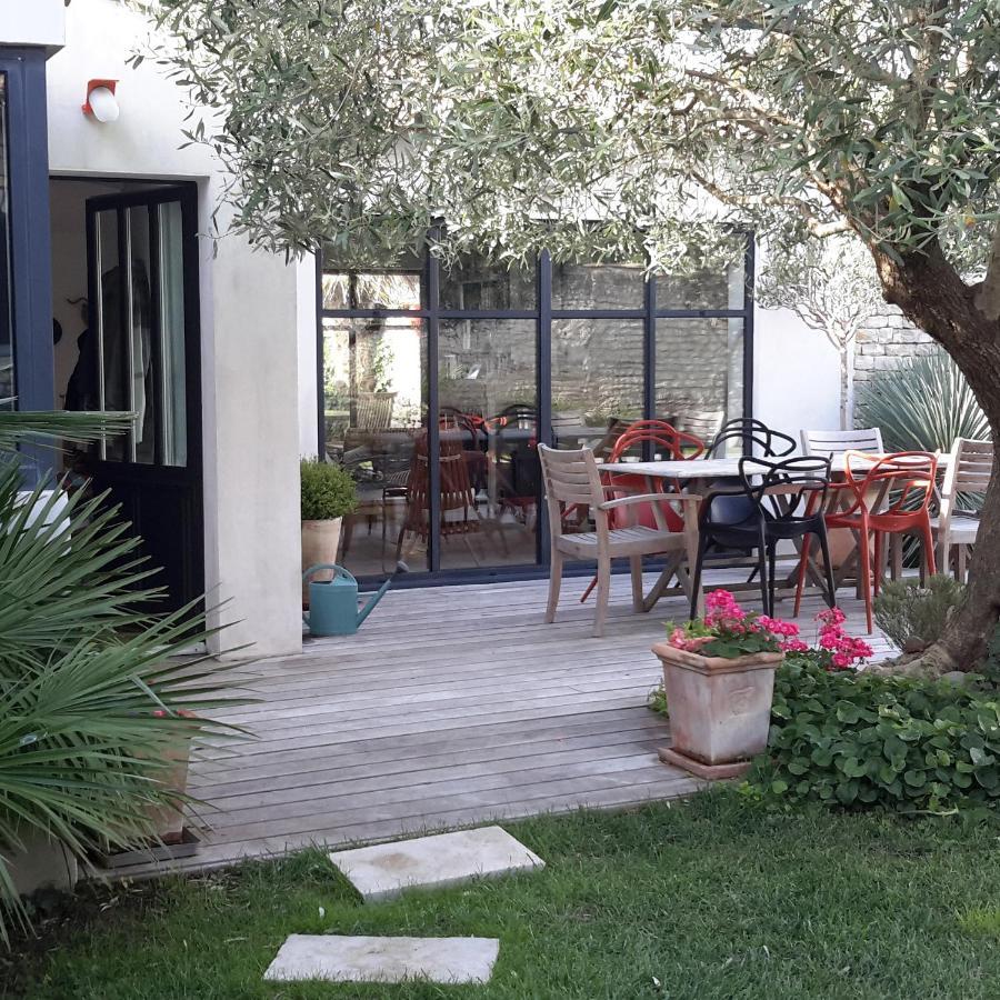 לינה וארוחת בוקר Saint-Martin-de-Ré Les Jardins De Clerjotte מראה חיצוני תמונה